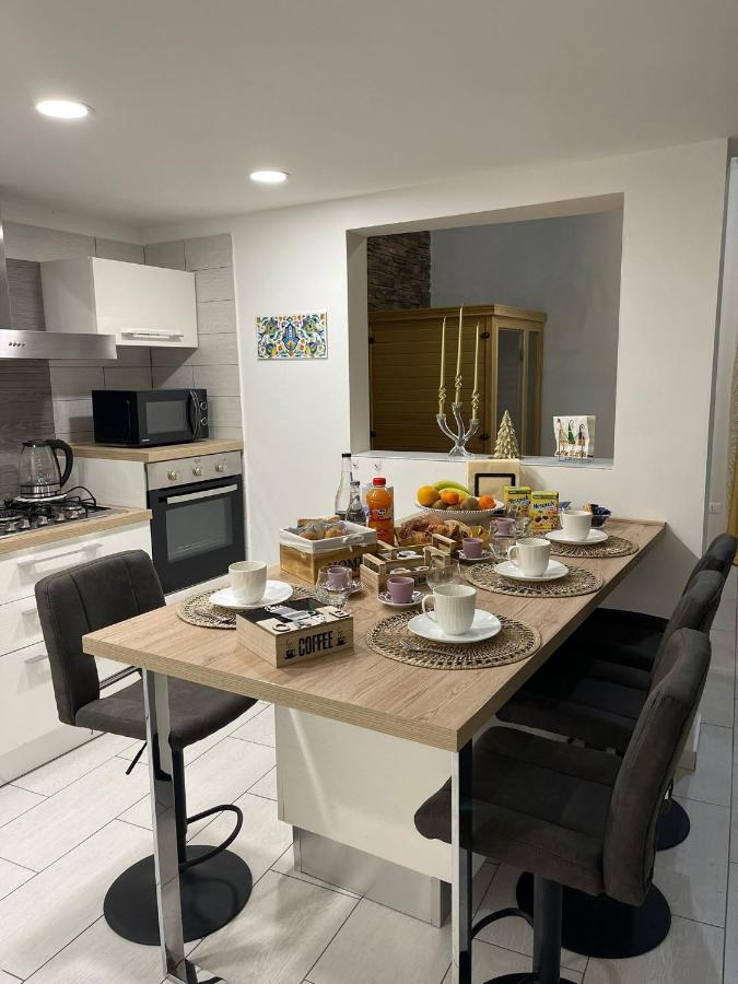 Glam House & Boat Villa Салерно Екстериор снимка